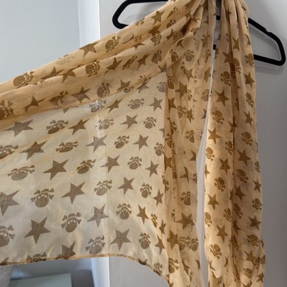 Tan/brown lightweight skull scarf - Picture 2 of 2